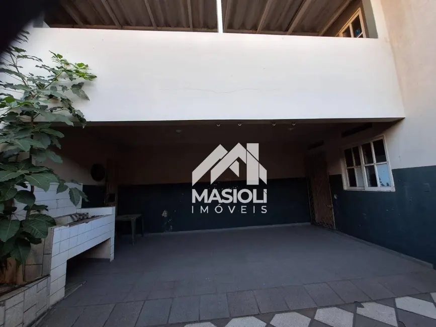 Casa com 3 quartos à venda, 300m2 em Cristóvão Colombo, Vila Velha - ES - imagem 6 Foto 6 de Casa com 3 quartos à venda, 300m2 em Cristóvão Colombo, Vila Velha - ES