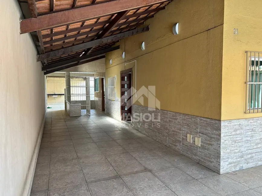 Casa com 3 quartos à venda, 245m2 em Ilha dos Bentos, Vila Velha - ES - imagem 3 Foto 3 de Casa com 3 quartos à venda, 245m2 em Ilha dos Bentos, Vila Velha - ES