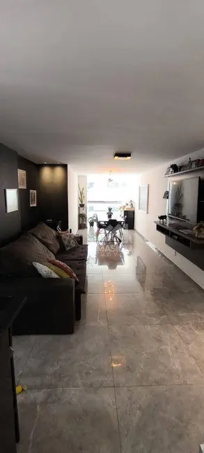 Foto 6 de Apartamento com 3 quartos à venda, 135m2 em Vila Velha - ES