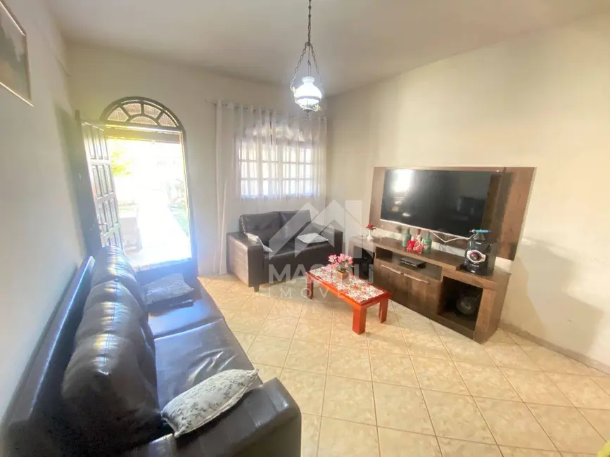 Casa com 3 quartos à venda, 300m2 em Vila Velha - ES - imagem 5 Foto 5 de Casa com 3 quartos à venda, 300m2 em Vila Velha - ES