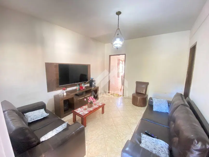 Casa com 3 quartos à venda, 300m2 em Vila Velha - ES - imagem 1 Foto 1 de Casa com 3 quartos à venda, 300m2 em Vila Velha - ES