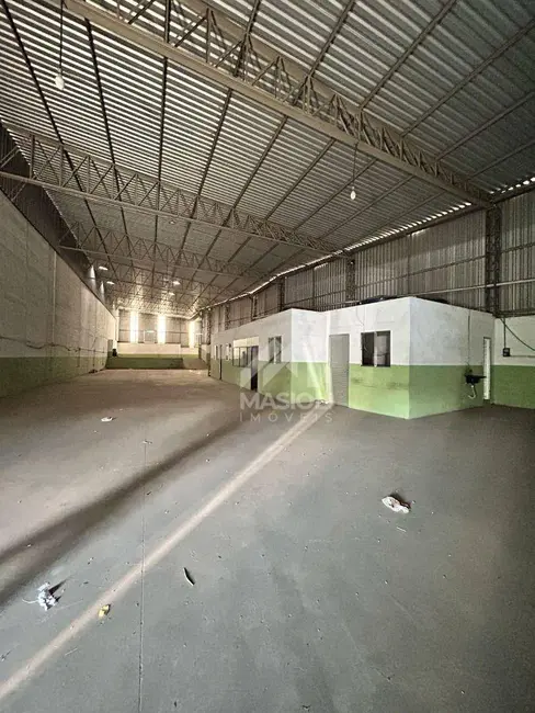 Foto 8 de Armazém / Galpão para alugar, 800m2 em Santana, Cariacica - ES