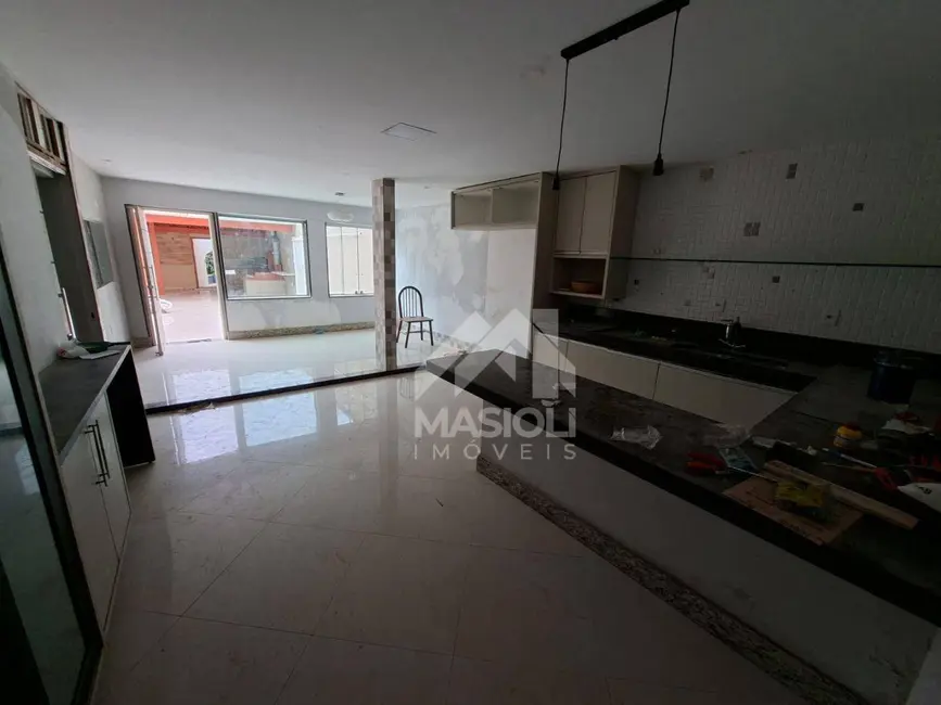 Foto 1 de Casa com 4 quartos à venda, 332m2 em Santa Mônica, Vila Velha - ES