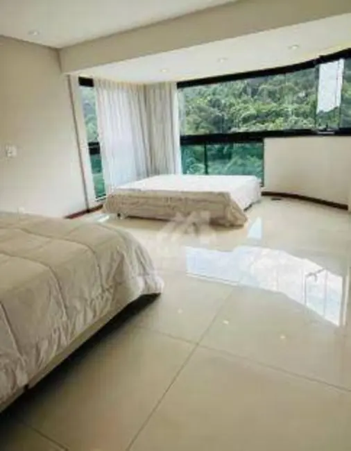 Apartamento com 4 quartos à venda, 240m2 em Praia da Costa, Vila Velha - ES - imagem 3 Foto 3 de Apartamento com 4 quartos à venda, 240m2 em Praia da Costa, Vila Velha - ES