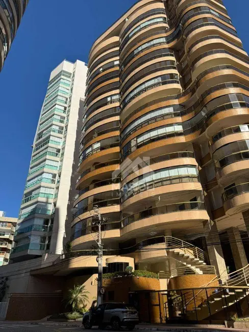 Foto 1 de Apartamento com 4 quartos à venda, 150m2 em Praia da Costa, Vila Velha - ES