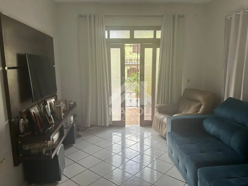 Foto 3 de Casa com 3 quartos à venda, 325m2 em Ataíde, Vila Velha - ES