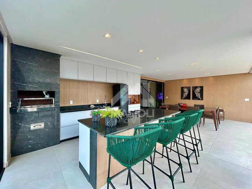 Foto 6 de Casa de Condomínio com 5 quartos para alugar, 980m2 em Interlagos, Vila Velha - ES