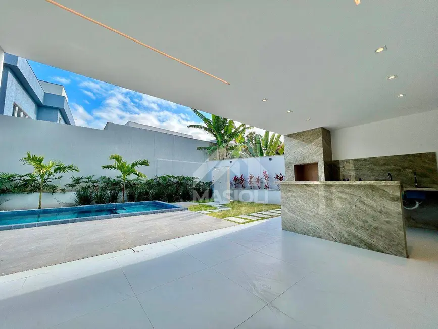 Casa de Condomínio com 4 quartos à venda, 545m2 em Interlagos, Vila Velha - ES - imagem 2 Foto 2 de Casa de Condomínio com 4 quartos à venda, 545m2 em Interlagos, Vila Velha - ES