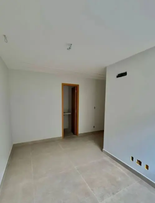 Apartamento com 2 quartos à venda, 60m2 em Praia de Itaparica, Vila Velha - ES - imagem 3 Foto 3 de Apartamento com 2 quartos à venda, 60m2 em Praia de Itaparica, Vila Velha - ES