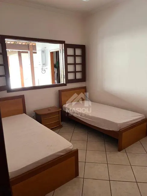 Casa com 3 quartos à venda, 360m2 em Santa Inês, Vila Velha - ES - imagem 4 Foto 4 de Casa com 3 quartos à venda, 360m2 em Santa Inês, Vila Velha - ES