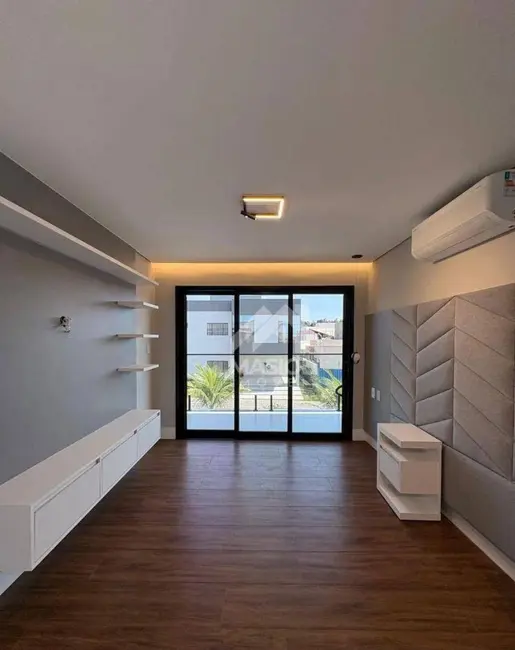 Casa de Condomínio com 3 quartos à venda, 300m2 em Guarapari - ES - imagem 8 Foto 8 de Casa de Condomínio com 3 quartos à venda, 300m2 em Guarapari - ES