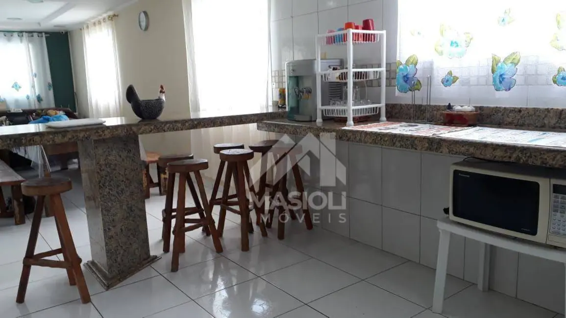 Foto 3 de Casa com 6 quartos à venda, 360m2 em Guarapari - ES