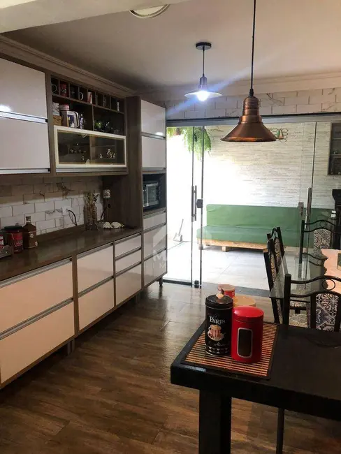 Foto 5 de Casa com 3 quartos à venda, 436m2 em Jardim Marilândia, Vila Velha - ES