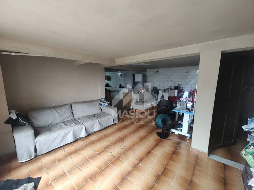 Casa com 4 quartos à venda, 500m2 em Vila Velha - ES - imagem 2 Foto 2 de Casa com 4 quartos à venda, 500m2 em Vila Velha - ES
