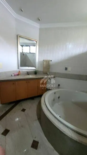 Casa com 4 quartos à venda, 700m2 em Vila Velha - ES - imagem 4 Foto 4 de Casa com 4 quartos à venda, 700m2 em Vila Velha - ES