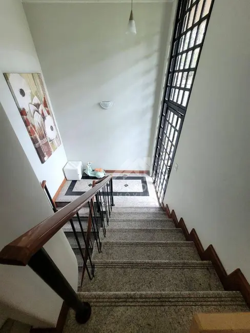 Casa com 4 quartos à venda, 700m2 em Vila Velha - ES - imagem 8 Foto 8 de Casa com 4 quartos à venda, 700m2 em Vila Velha - ES