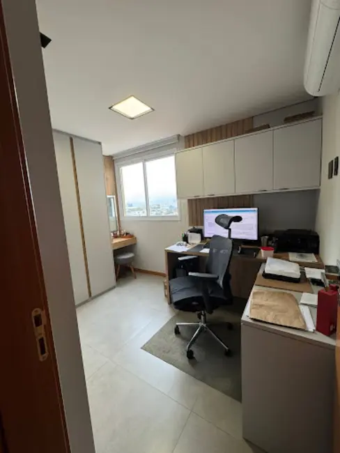 Foto 9 de Apartamento com 3 quartos à venda, 87m2 em Itapuã, Vila Velha - ES