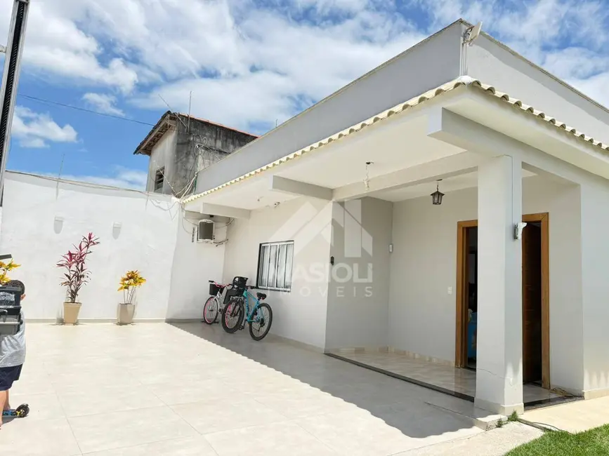 Casa com 3 quartos à venda, 300m2 em Nova Ponta da Fruta, Vila Velha - ES - imagem 1 Foto 1 de Casa com 3 quartos à venda, 300m2 em Nova Ponta da Fruta, Vila Velha - ES