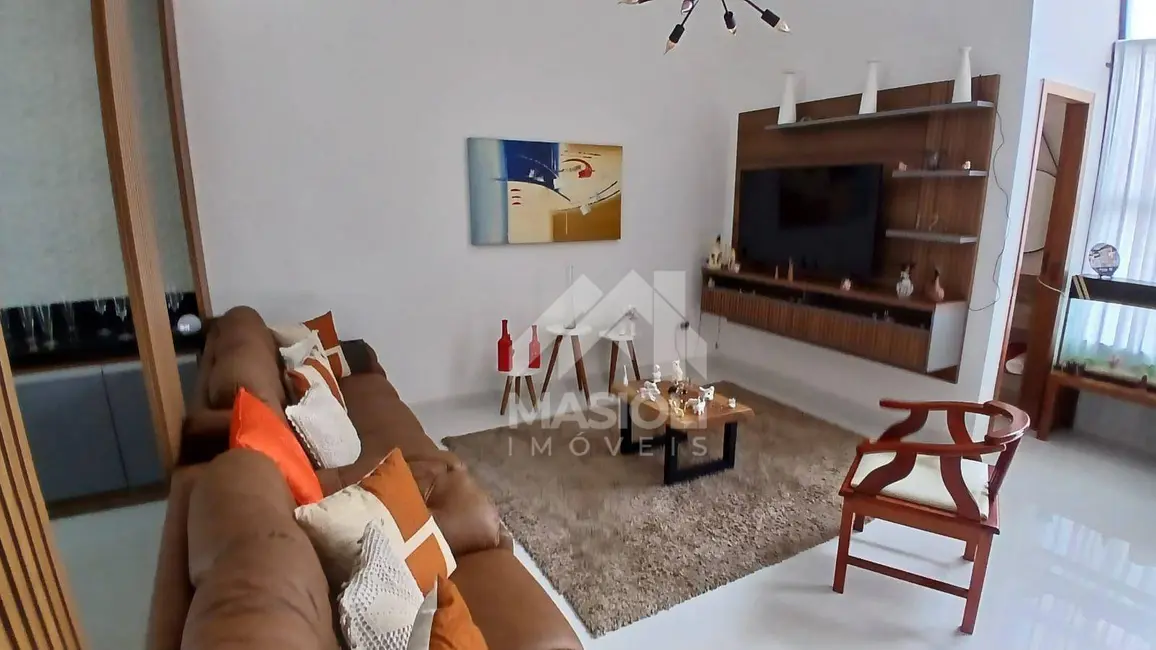 Casa com 3 quartos à venda, 120m2 em Itanhangá, Vila Velha - ES - imagem 1 Foto 1 de Casa com 3 quartos à venda, 120m2 em Itanhangá, Vila Velha - ES