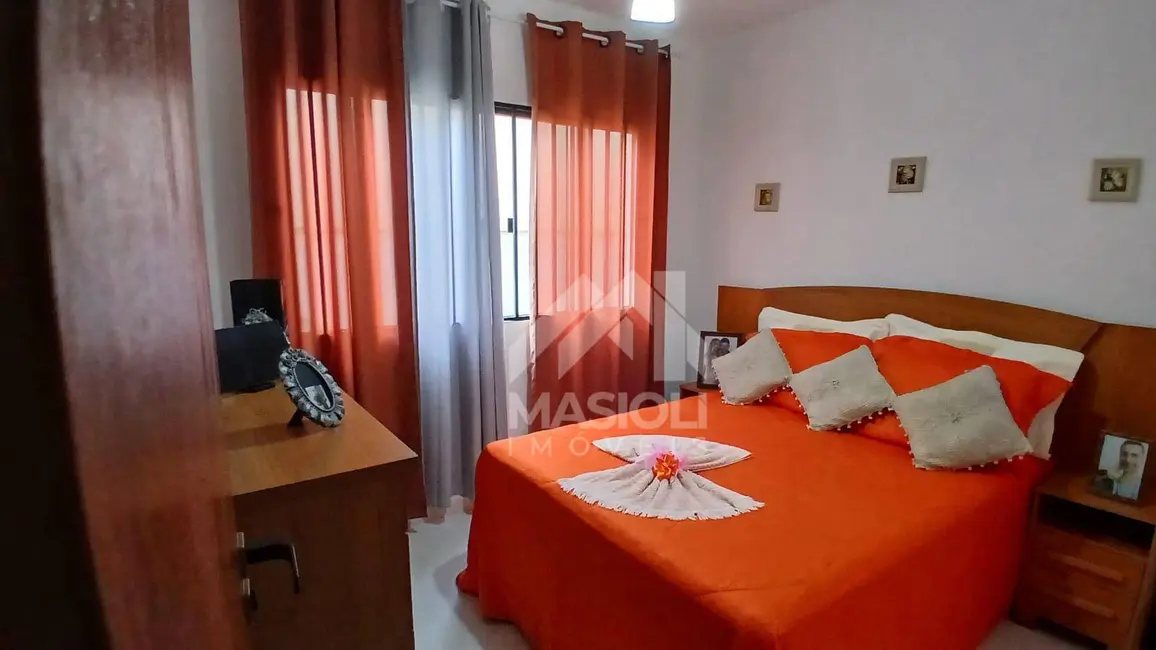 Casa com 3 quartos à venda, 120m2 em Itanhangá, Vila Velha - ES - imagem 8 Foto 8 de Casa com 3 quartos à venda, 120m2 em Itanhangá, Vila Velha - ES