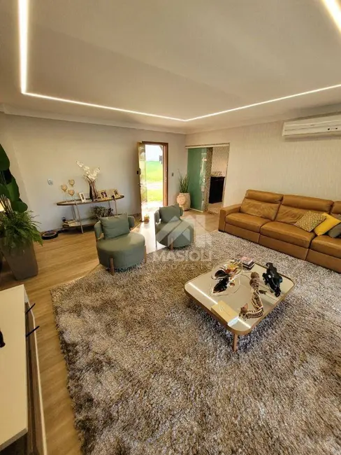 Casa de Condomínio com 4 quartos à venda, 340m2 em Retiro Do Congo, Vila Velha - ES - imagem 3 Foto 3 de Casa de Condomínio com 4 quartos à venda, 340m2 em Retiro Do Congo, Vila Velha - ES