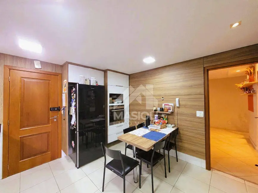 Foto 8 de Apartamento com 4 quartos à venda, 190m2 em Itapuã, Vila Velha - ES