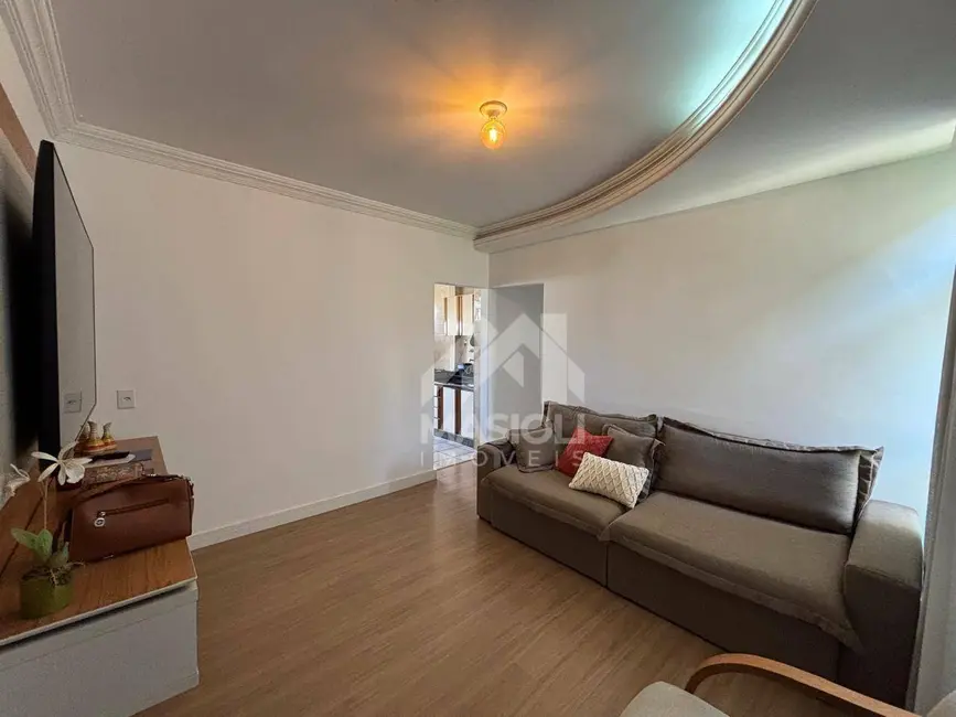 Apartamento com 3 quartos para alugar, 75m2 em Itapuã, Vila Velha - ES - imagem 2 Foto 2 de Apartamento com 3 quartos para alugar, 75m2 em Itapuã, Vila Velha - ES