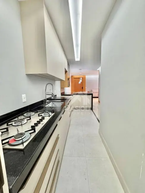 Apartamento com 3 quartos à venda, 95m2 em Praia da Costa, Vila Velha - ES - imagem 9 Foto 9 de Apartamento com 3 quartos à venda, 95m2 em Praia da Costa, Vila Velha - ES