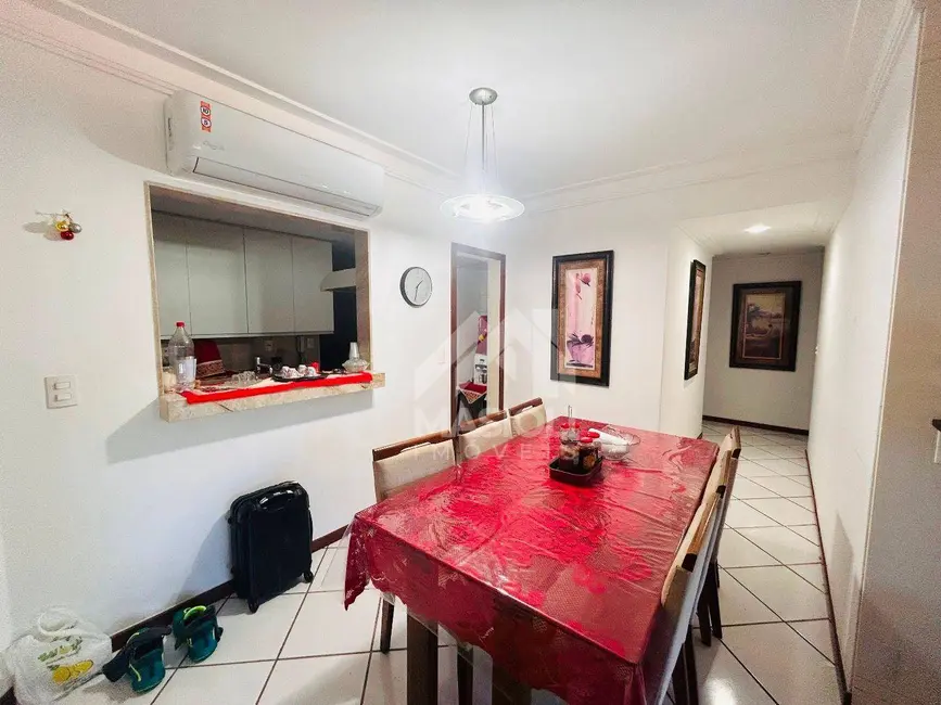 Apartamento com 3 quartos à venda, 135m2 em Praia da Costa, Vila Velha - ES - imagem 8 Foto 8 de Apartamento com 3 quartos à venda, 135m2 em Praia da Costa, Vila Velha - ES