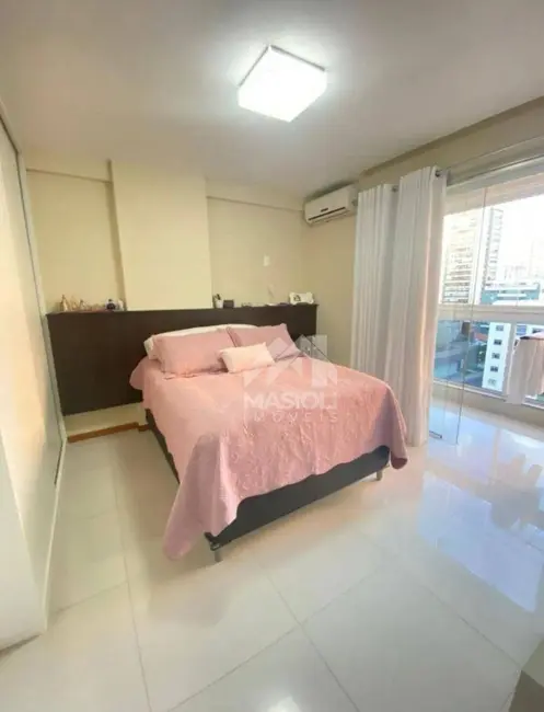 Foto 3 de Apartamento com 2 quartos para alugar, 84m2 em Praia da Costa, Vila Velha - ES