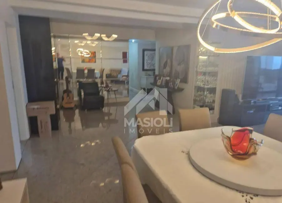 Apartamento com 4 quartos para alugar, 277m2 em Praia de Itaparica, Vila Velha - ES - imagem 4 Foto 4 de Apartamento com 4 quartos para alugar, 277m2 em Praia de Itaparica, Vila Velha - ES