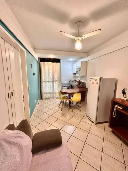 Apartamento com 1 quarto para alugar, 50m2 em Praia da Costa, Vila Velha - ES - imagem 2 Foto 2 de Apartamento com 1 quarto para alugar, 50m2 em Praia da Costa, Vila Velha - ES