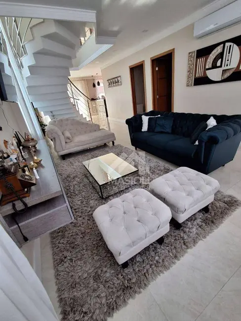 Foto 7 de Casa de Condomínio com 4 quartos à venda, 457m2 em Interlagos, Vila Velha - ES