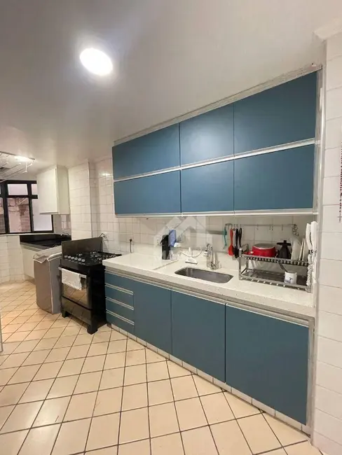 Foto 3 de Apartamento com 3 quartos à venda, 200m2 em Praia da Costa, Vila Velha - ES