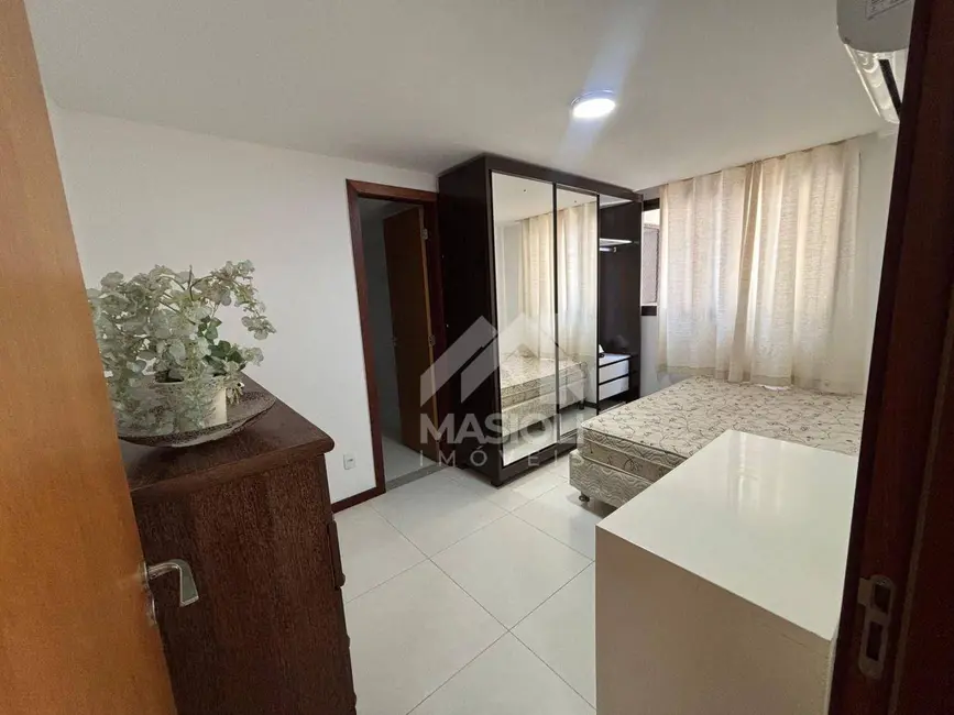 Foto 3 de Apartamento com 1 quarto para alugar, 38m2 em Itapuã, Vila Velha - ES