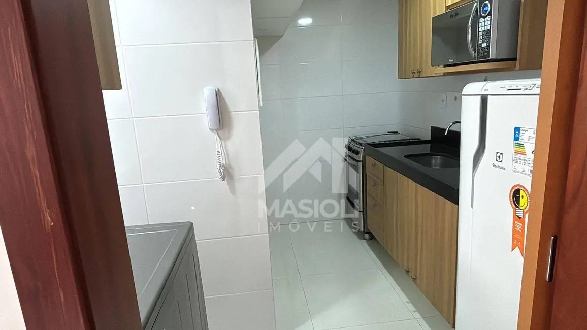 Foto 5 de Apartamento com 1 quarto para alugar, 38m2 em Itapuã, Vila Velha - ES