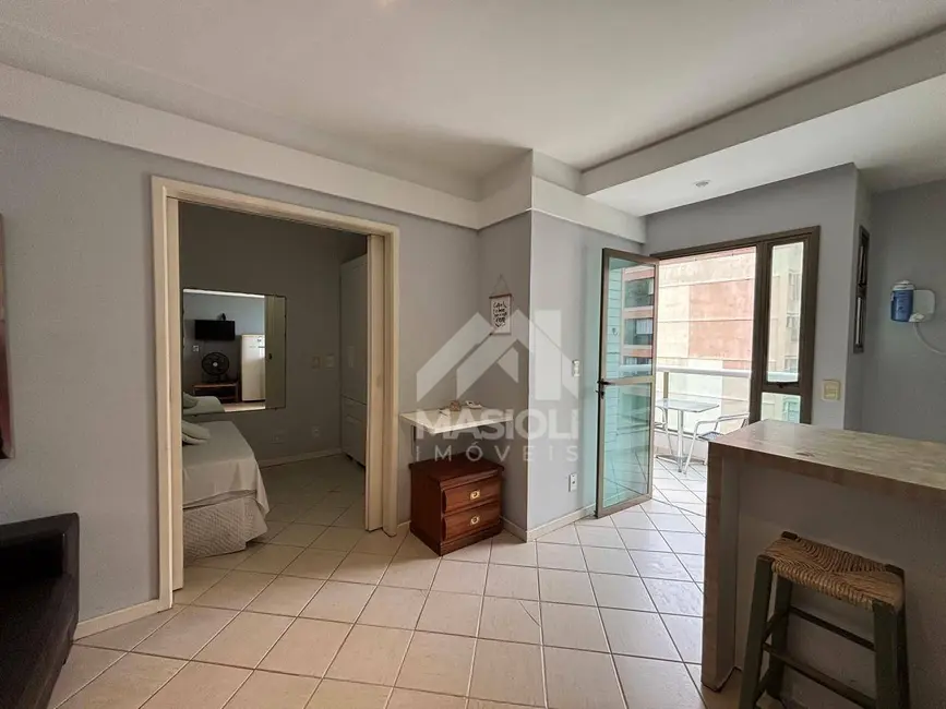 Foto 2 de Apartamento com 1 quarto para alugar, 45m2 em Praia da Costa, Vila Velha - ES