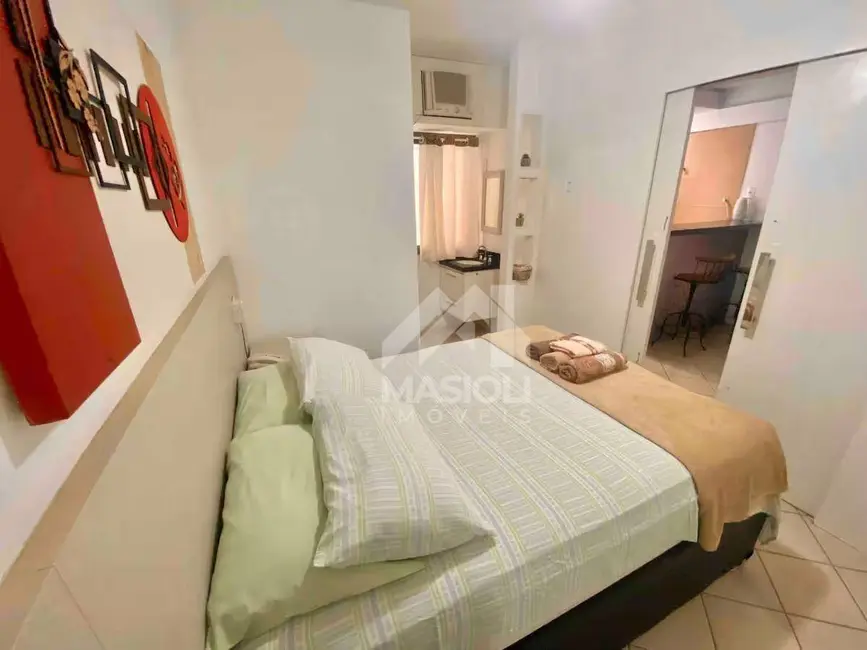 Foto 9 de Apartamento com 1 quarto para alugar, 50m2 em Praia da Costa, Vila Velha - ES