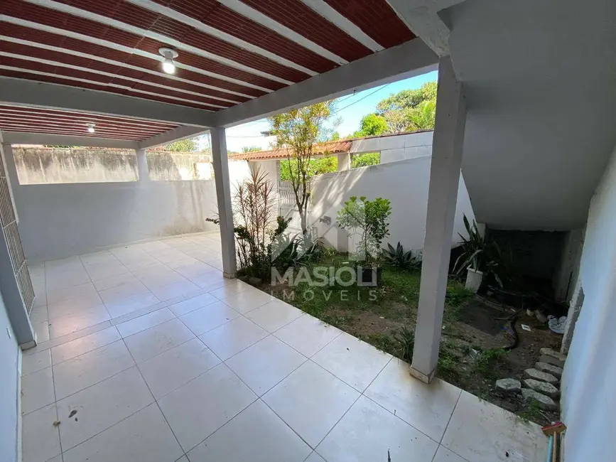 Foto 3 de Casa de Condomínio com 2 quartos para alugar, 110m2 em Barra do Jucu, Vila Velha - ES