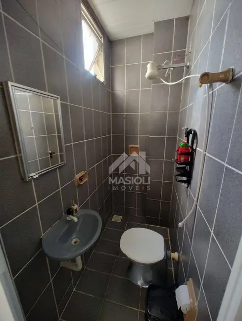 Kitnet com 1 quarto para alugar, 35m2 em Itapuã, Vila Velha - ES - imagem 5 Foto 5 de Kitnet com 1 quarto para alugar, 35m2 em Itapuã, Vila Velha - ES