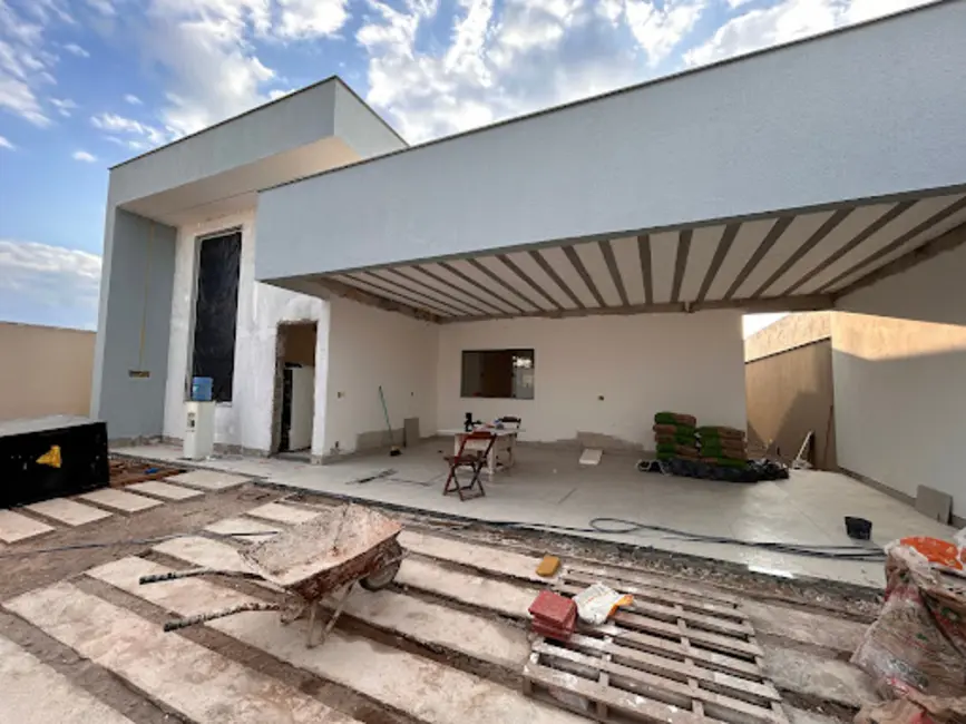 Foto 1 de Casa com 3 quartos à venda, 300m2 em Morada do Sol, Vila Velha - ES