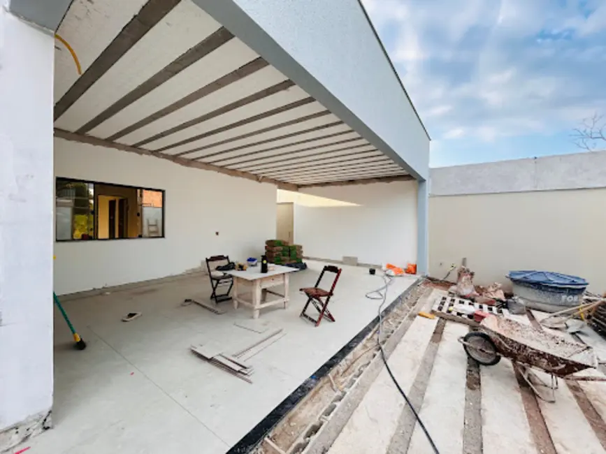 Foto 3 de Casa com 3 quartos à venda, 300m2 em Morada do Sol, Vila Velha - ES