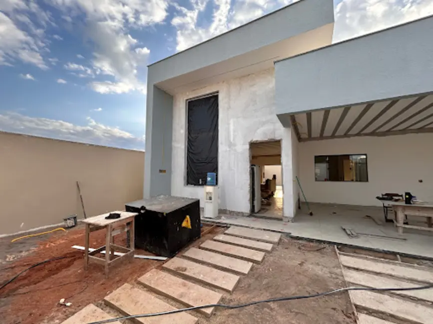 Foto 2 de Casa com 3 quartos à venda, 300m2 em Morada do Sol, Vila Velha - ES