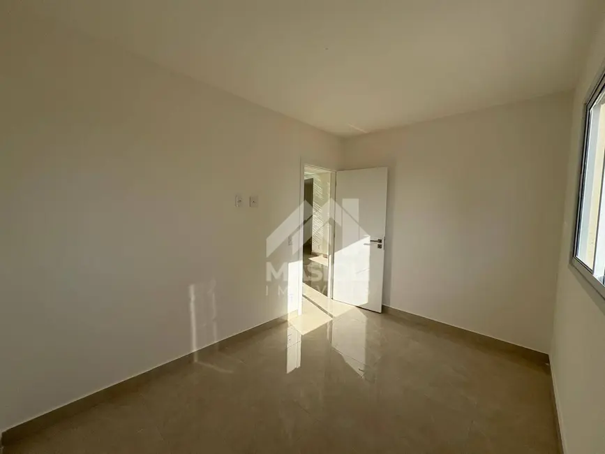 Foto 4 de Apartamento com 2 quartos para alugar, 63m2 em Itapuã, Vila Velha - ES