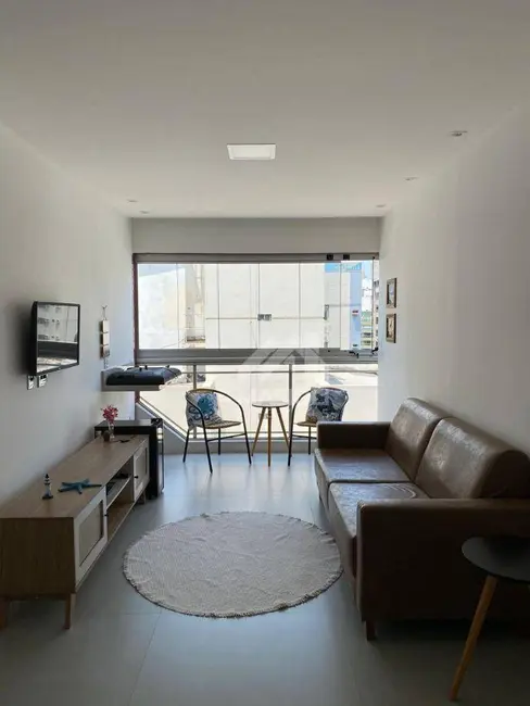 Foto 4 de Apartamento com 2 quartos para alugar, 75m2 em Praia da Costa, Vila Velha - ES
