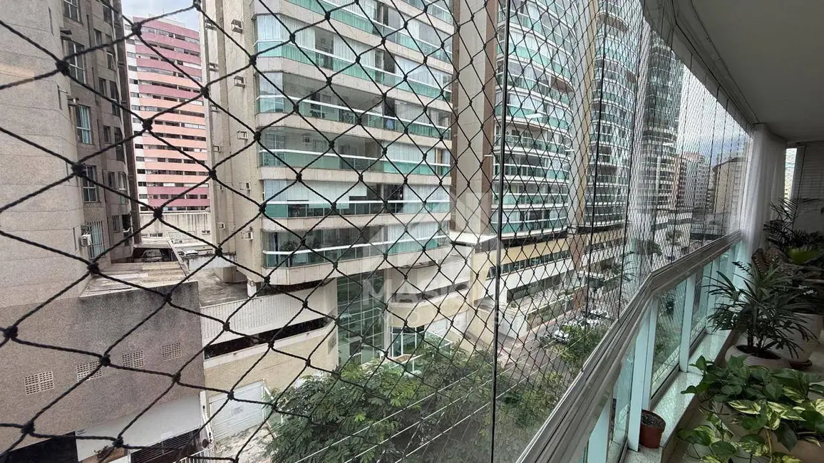 Foto 5 de Apartamento com 4 quartos à venda, 195m2 em Vila Velha - ES
