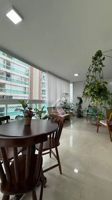 Foto 8 de Apartamento com 4 quartos à venda, 195m2 em Vila Velha - ES