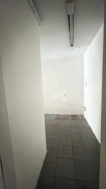 Loja para alugar, 80m2 em Praia da Costa, Vila Velha - ES - imagem 6 Foto 6 de Loja para alugar, 80m2 em Praia da Costa, Vila Velha - ES
