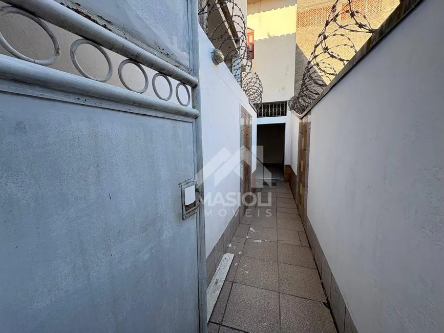 Casa com 2 quartos para alugar, 200m2 em Itapuã, Vila Velha - ES - imagem 1 Foto 1 de Casa com 2 quartos para alugar, 200m2 em Itapuã, Vila Velha - ES