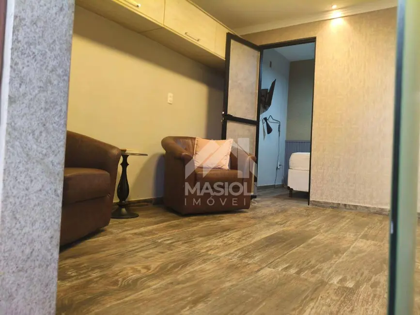 Kitnet com 1 quarto para alugar, 45m2 em Jardim Guadalajara, Vila Velha - ES - imagem 2 Foto 2 de Kitnet com 1 quarto para alugar, 45m2 em Jardim Guadalajara, Vila Velha - ES